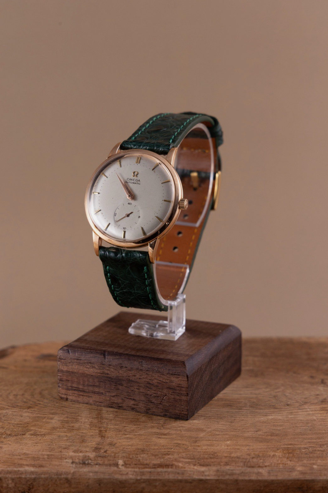 Omega Bumper Automatic 18k Rose Gold